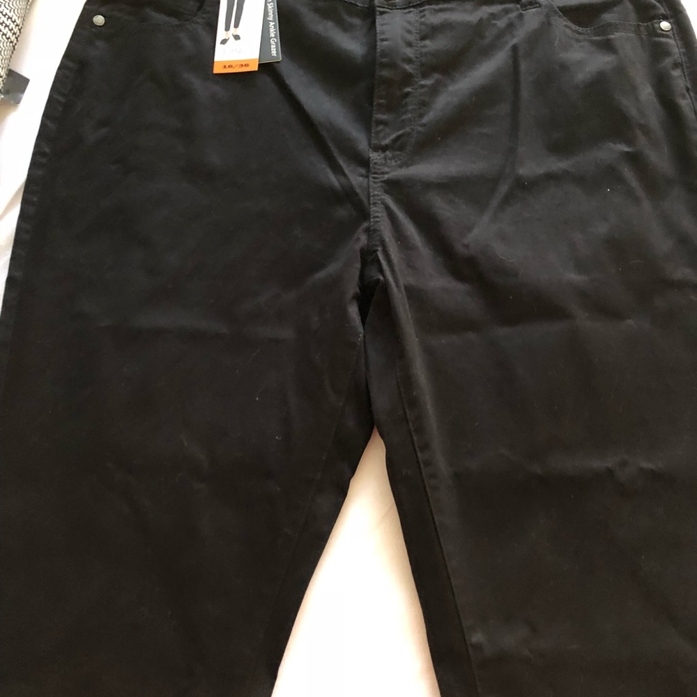 Black skinny jeans